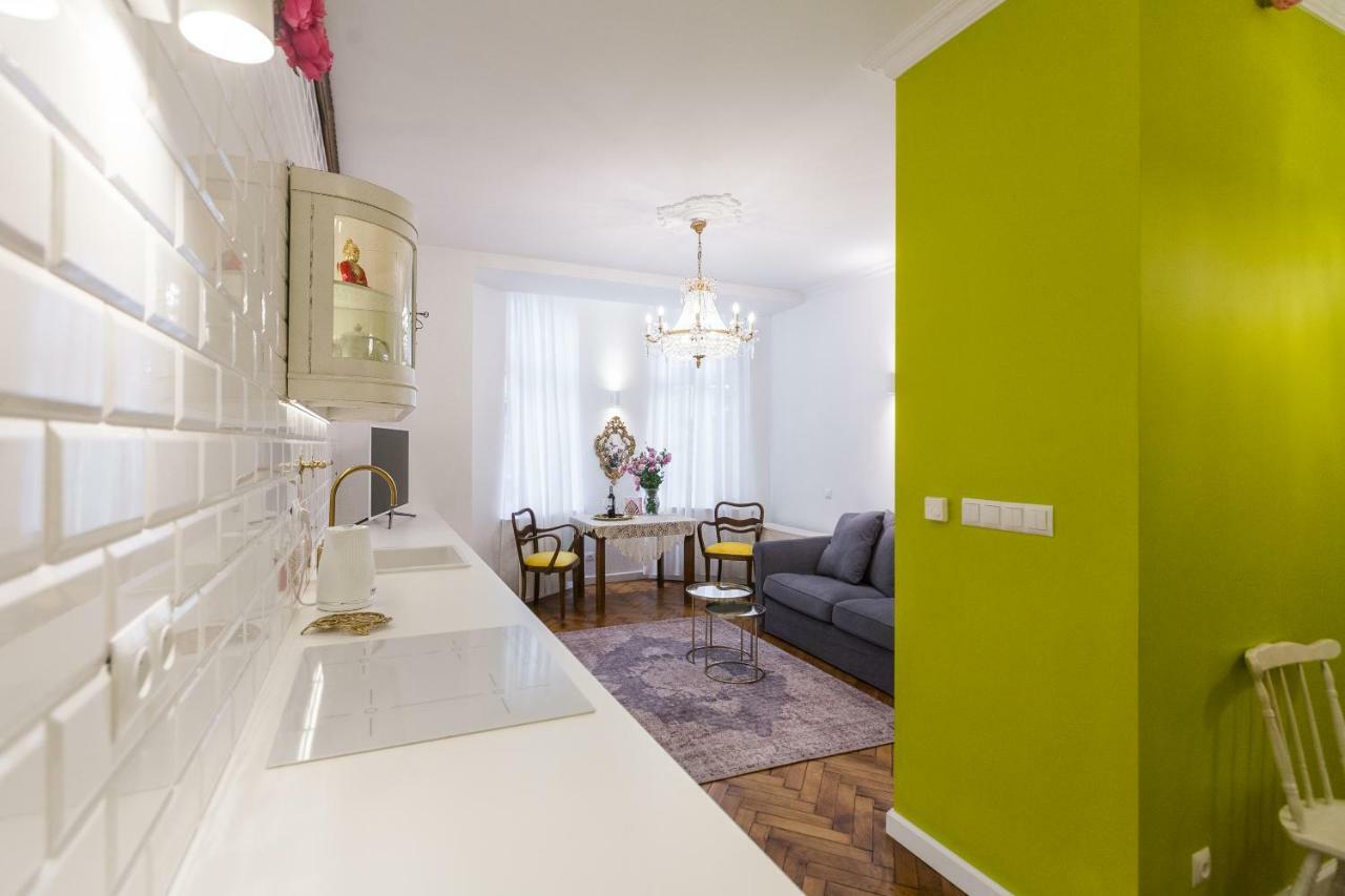 Luxury Apartment Pod Zyrandolem Krakkó Kültér fotó