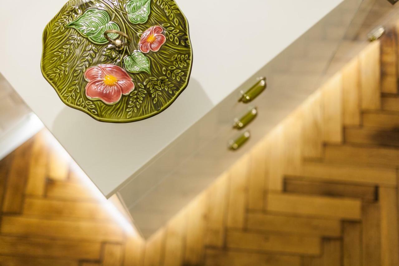 Luxury Apartment Pod Zyrandolem Krakkó Kültér fotó